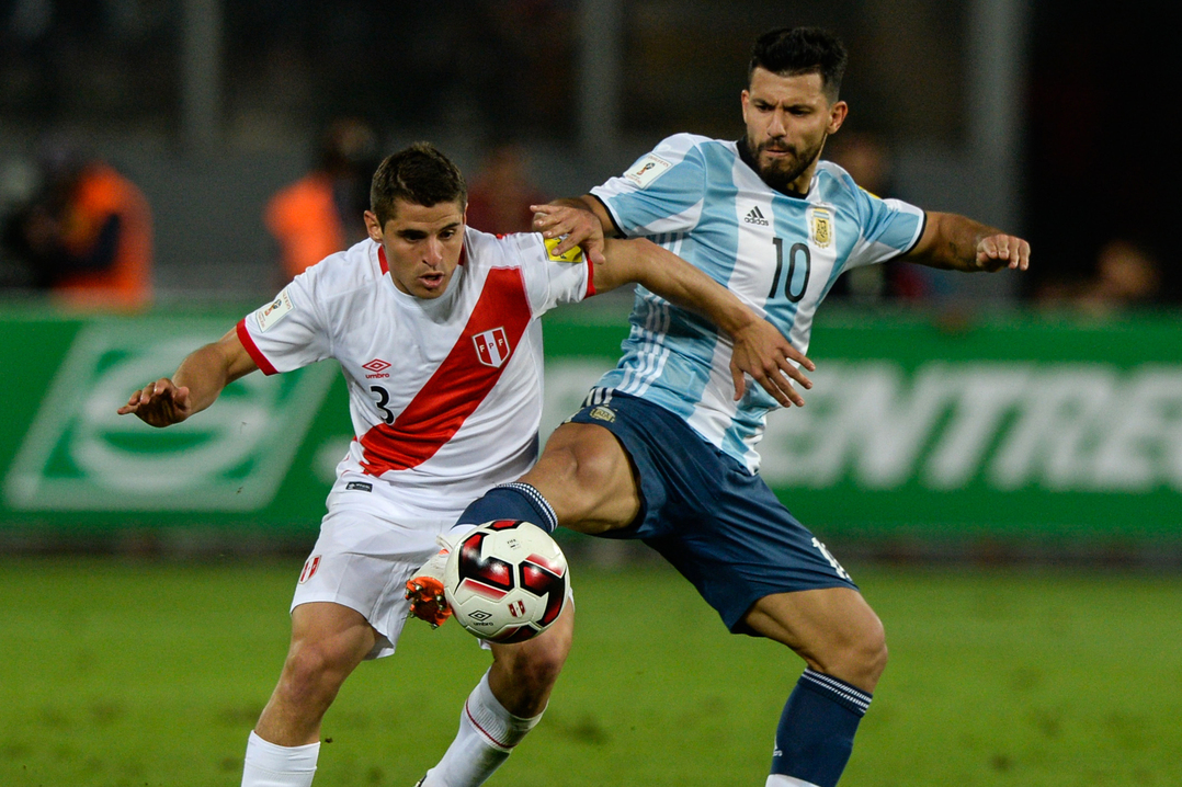 Soi kèo Peru vs Argentina